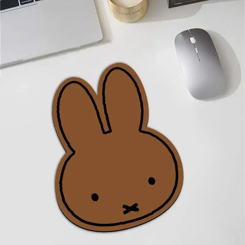Kawaii Miffy Konijnvormige Mui - Office Furniture Design recensie en prijs